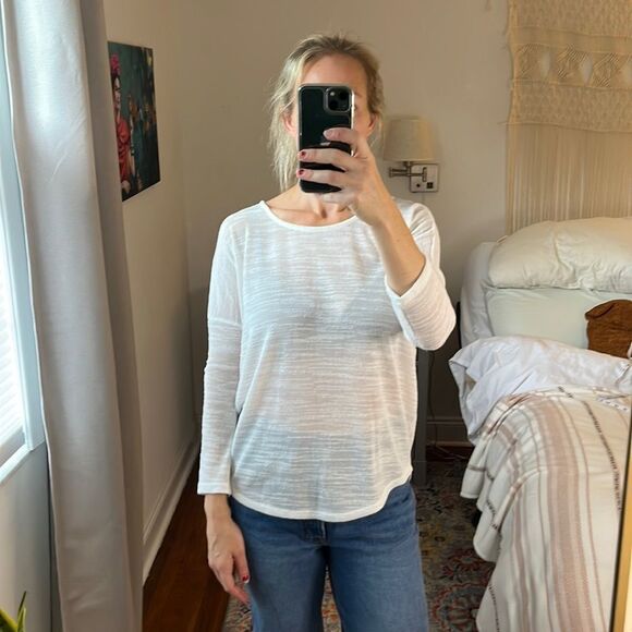 Oak‎ & Fort Linen Like White Blouse Size Medium - Picture 1 of 7